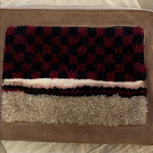 Rachel Comey suede and carpet clutch - Picture 6 of 6